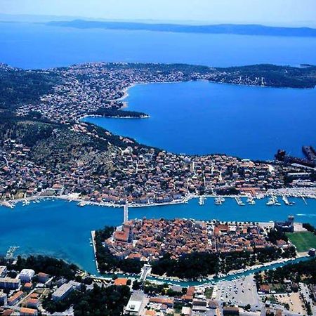Apartments Fani Trogir Exterior foto