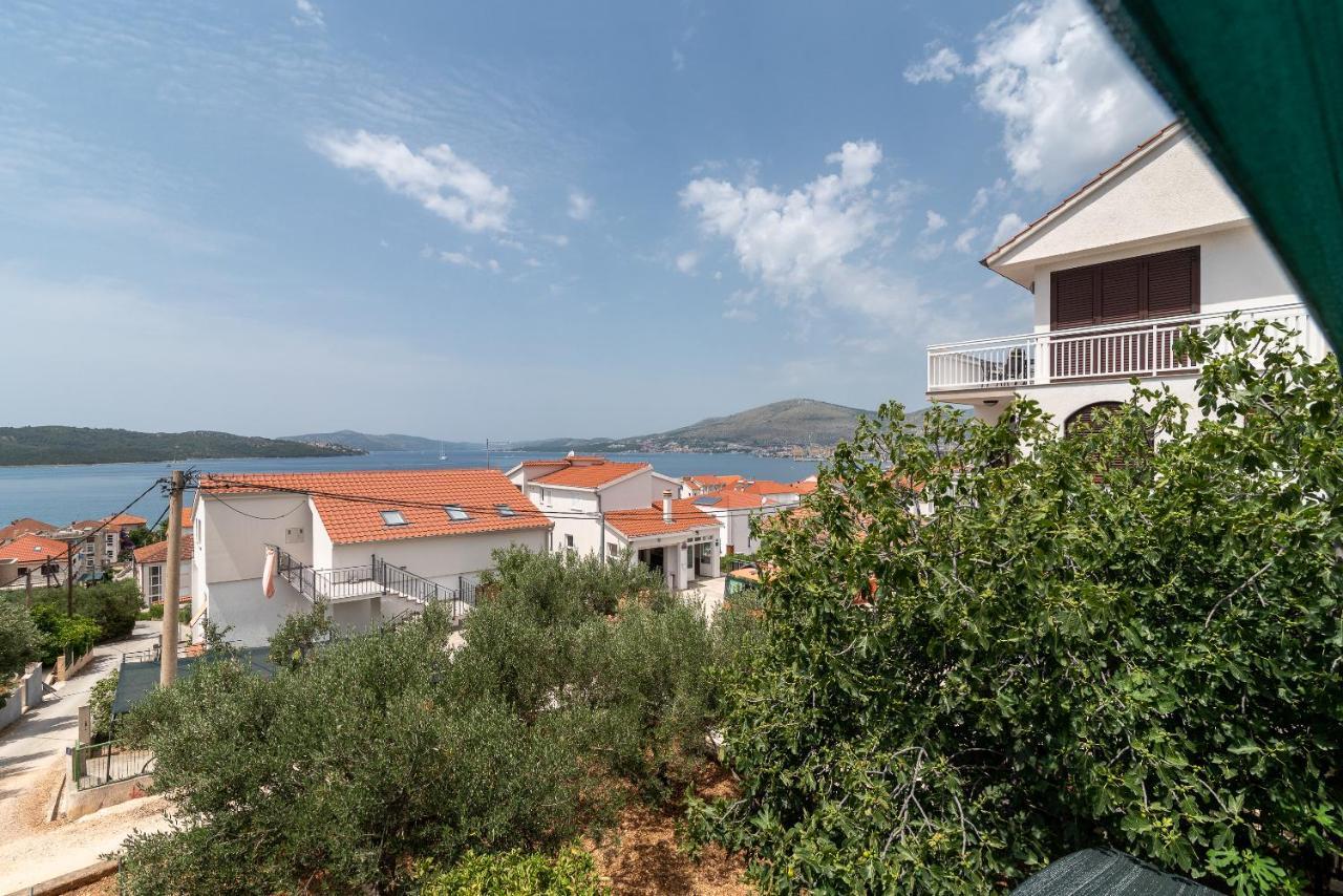 Apartments Fani Trogir Exterior foto