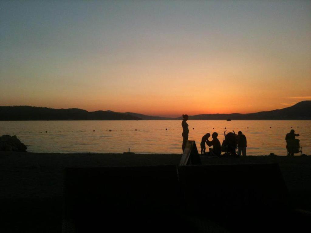 Apartments Fani Trogir Exterior foto